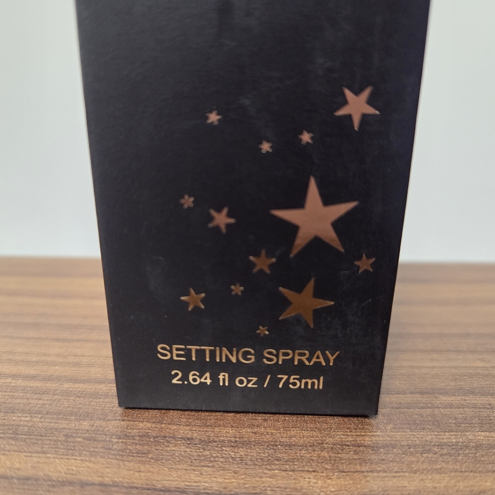 Saint Luxe Setting Spray - Picture 3 of 4